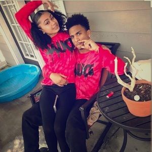 Meet your Posher, Dayza